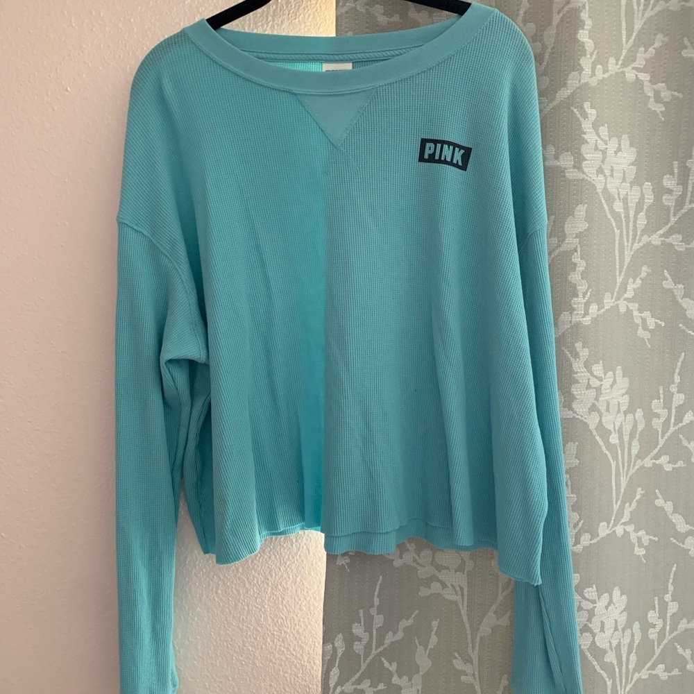 aqua/teal long sleeve cropped shirt